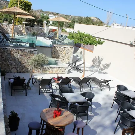 John Mary Apart Otel 3*
