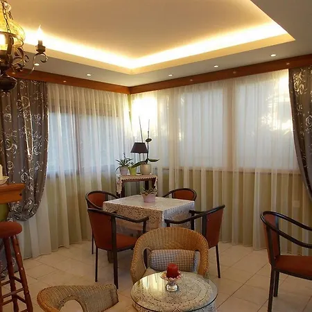 John Mary Apart Otel